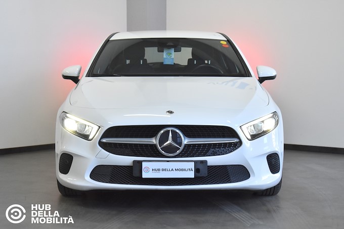 MERCEDES-BENZ A 180 d Business Extra